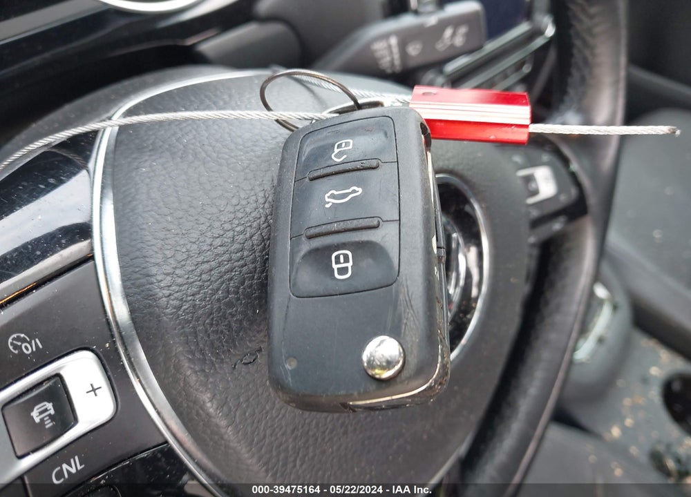 2017 VOLKSWAGEN JETTA VIN: 3VWL17AJ2HM237668