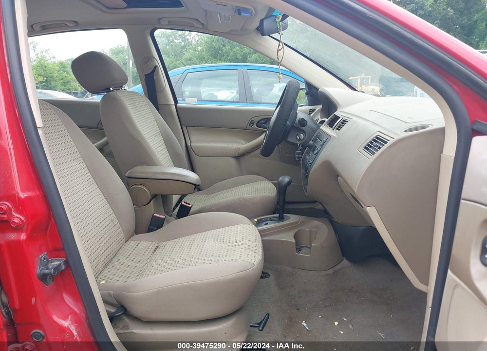 2007 FORD FOCUS S/SE/SES VIN: 1FAHP34N47W245323