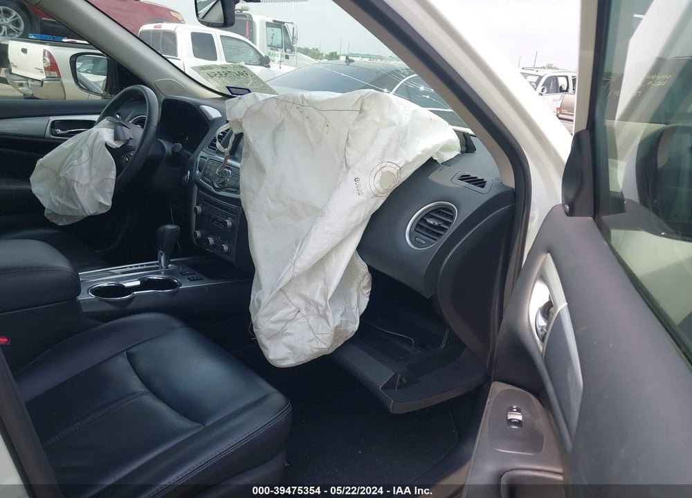 2017 NISSAN PATHFINDER SL VIN: 5N1DR2MN6HC694675