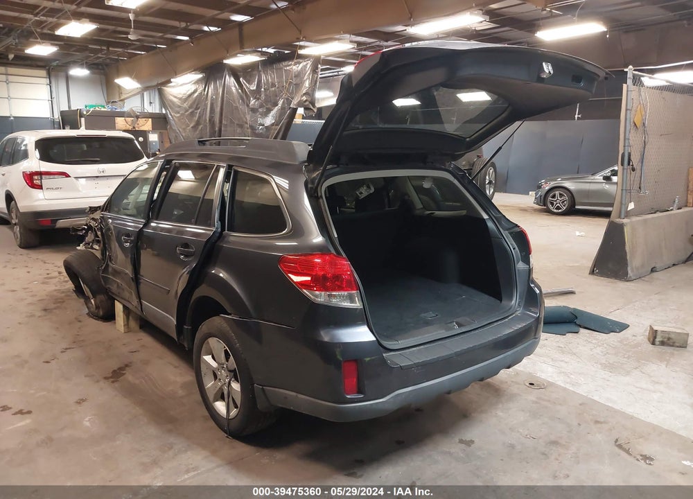 2013 SUBARU OUTBACK 2.5I LIMITED VIN: 4S4BRBKC8D3267369