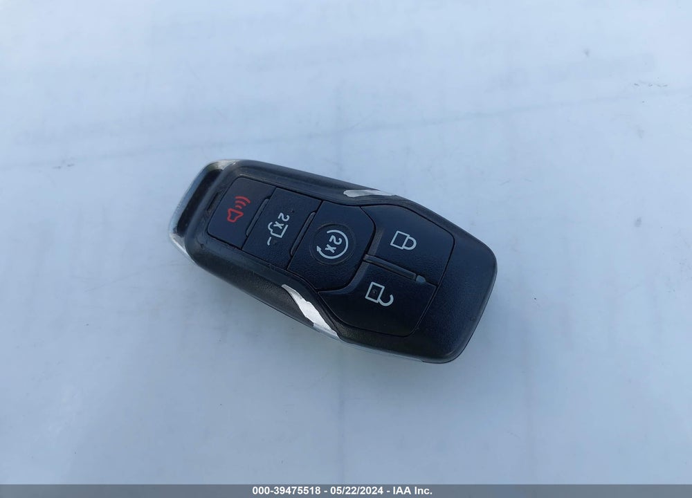 2016 FORD F-150 LARIAT VIN: 1FTEW1EFXGKE42032