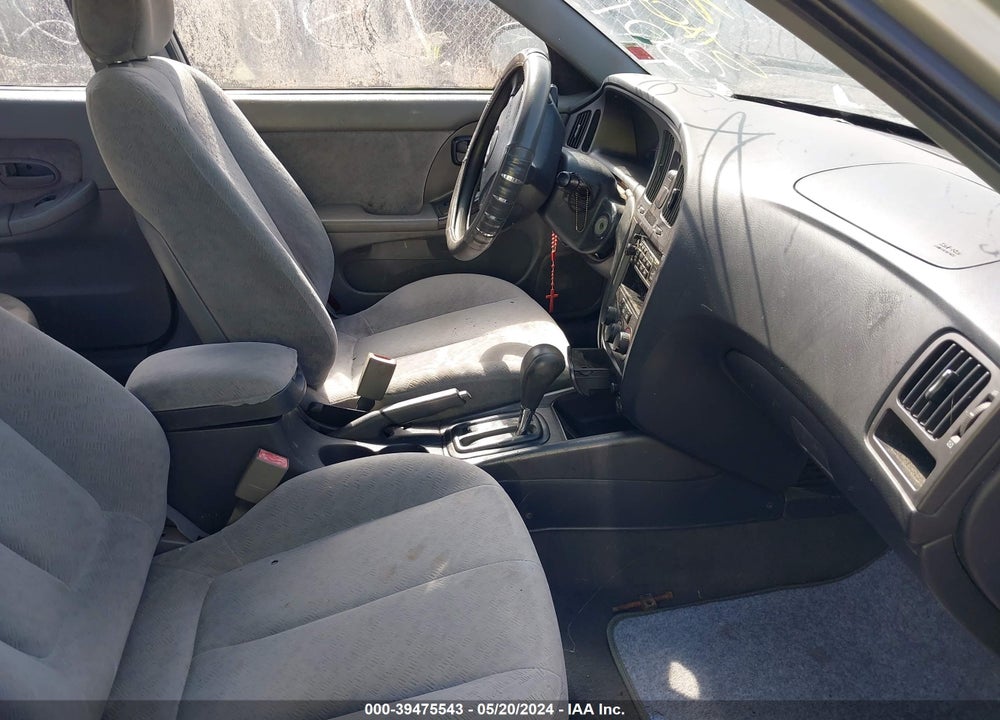 2005 HYUNDAI ELANTRA GLS/GT VIN: KMHDN46DX5U070590