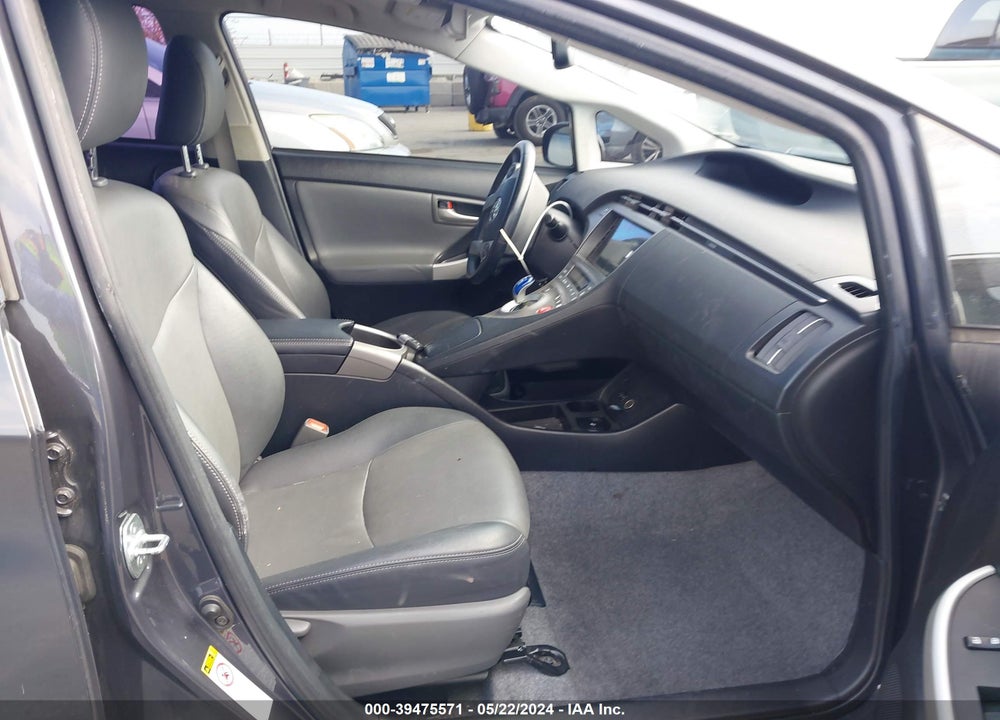 2015 TOYOTA PRIUS FOUR VIN: JTDKN3DU6F1967112