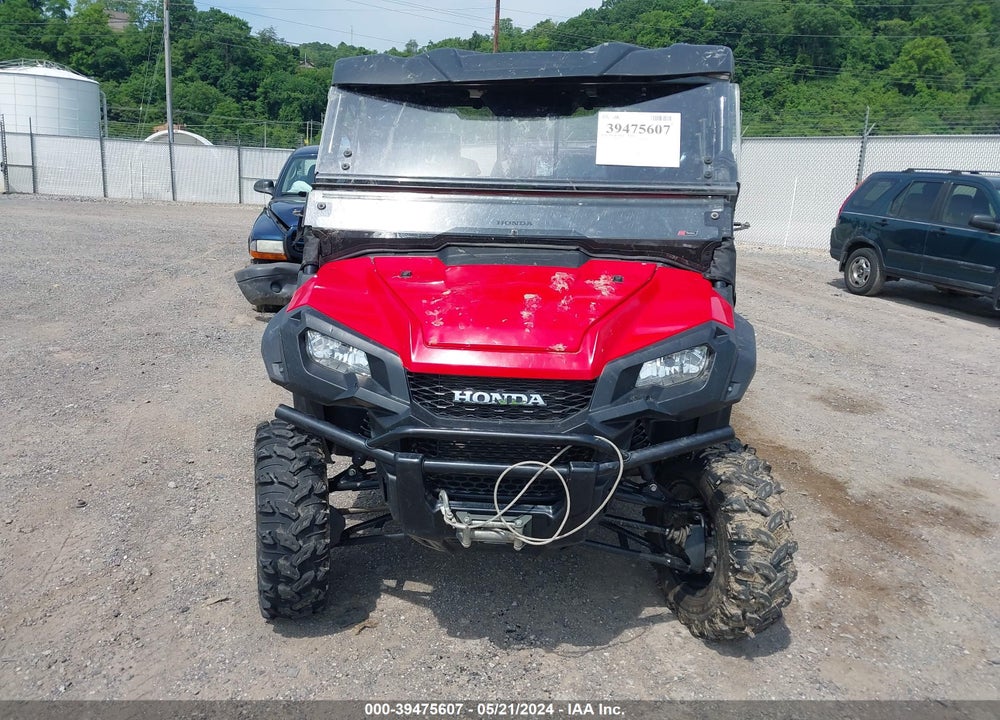 2019 HONDA SXS1000 M5 VIN: 1HFVE04H8K4300099