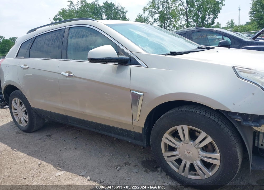 2014 CADILLAC SRX VIN: 3GYFNAE32ES645196