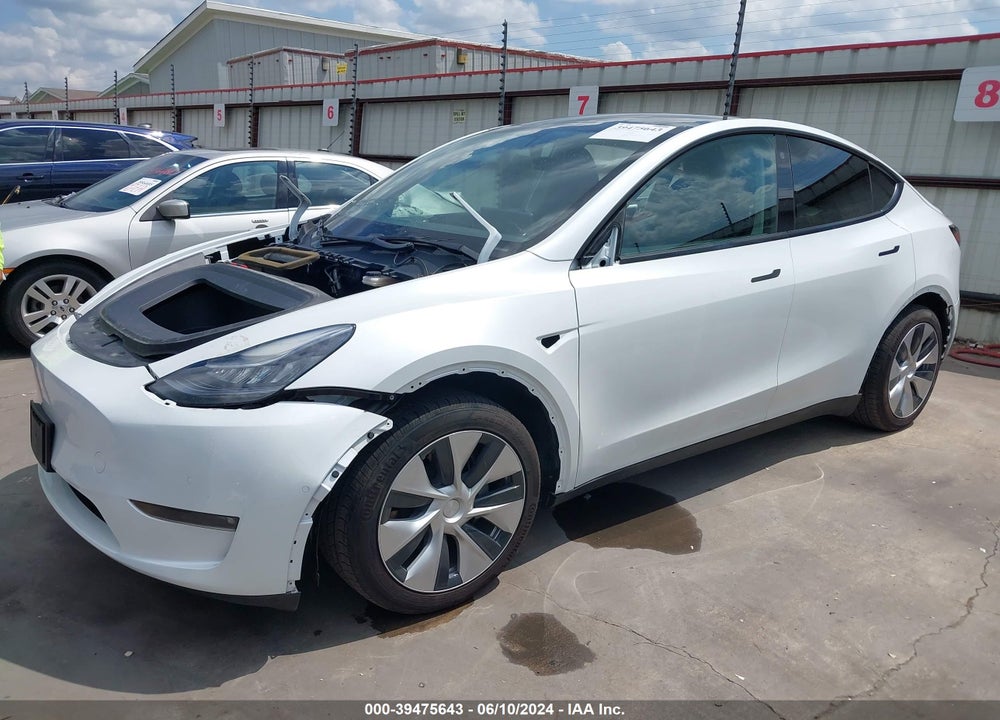 2021 TESLA MODEL Y STANDARD RANGE REAR-WHEEL DRIVE VIN: 5YJYGDED2MF107270