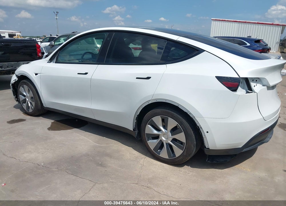 2021 TESLA MODEL Y STANDARD RANGE REAR-WHEEL DRIVE VIN: 5YJYGDED2MF107270