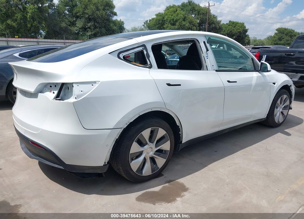 2021 TESLA MODEL Y STANDARD RANGE REAR-WHEEL DRIVE VIN: 5YJYGDED2MF107270
