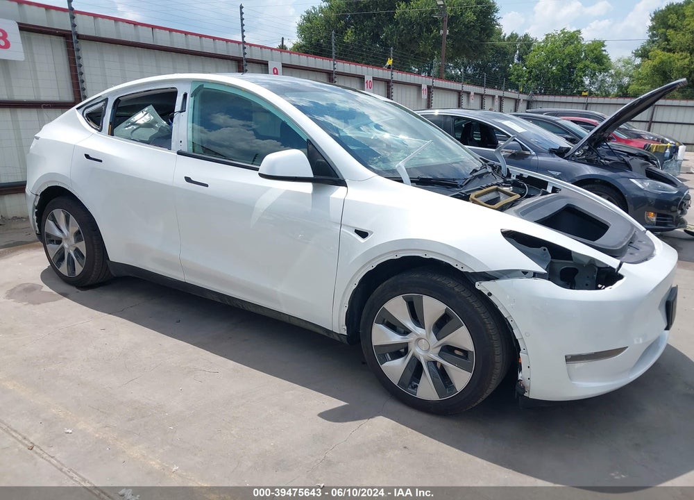 2021 TESLA MODEL Y STANDARD RANGE REAR-WHEEL DRIVE VIN: 5YJYGDED2MF107270