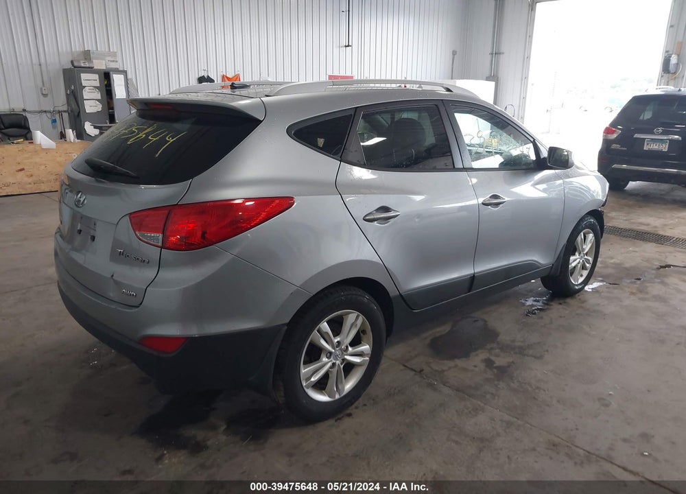 2011 HYUNDAI TUCSON GLS VIN: KM8JUCAC9BU134662