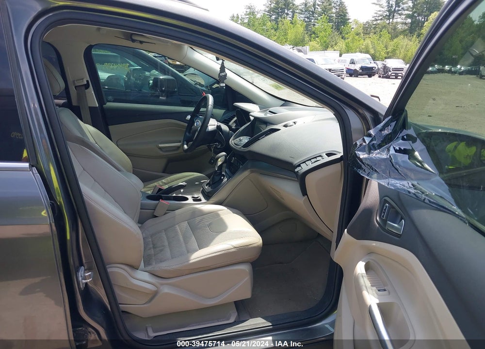 2016 FORD ESCAPE SE VIN: 1FMCU9G91GUC48122