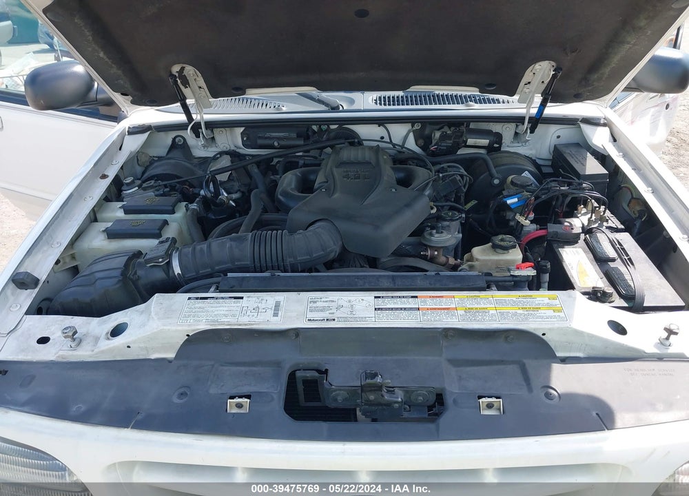 2000 FORD EXPLORER LIMITED VIN: 1FMDU75E7YZA25029