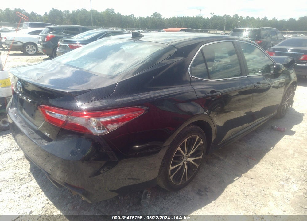 2019 TOYOTA CAMRY SE VIN: 4T1B11HK6KU228089