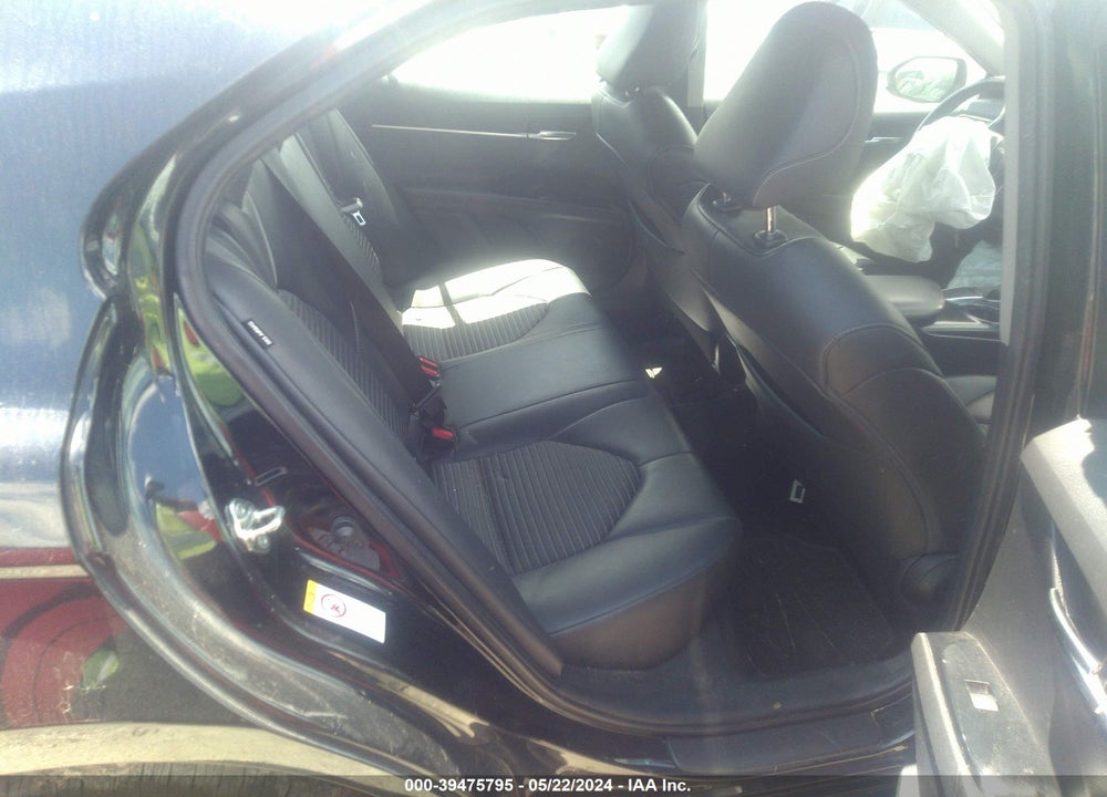 2019 TOYOTA CAMRY SE VIN: 4T1B11HK6KU228089