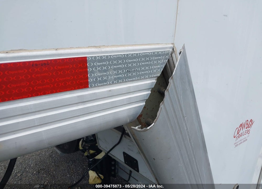 2005 CIMARRON HORSE TRAILER VIN: 5PAHG37335C02753