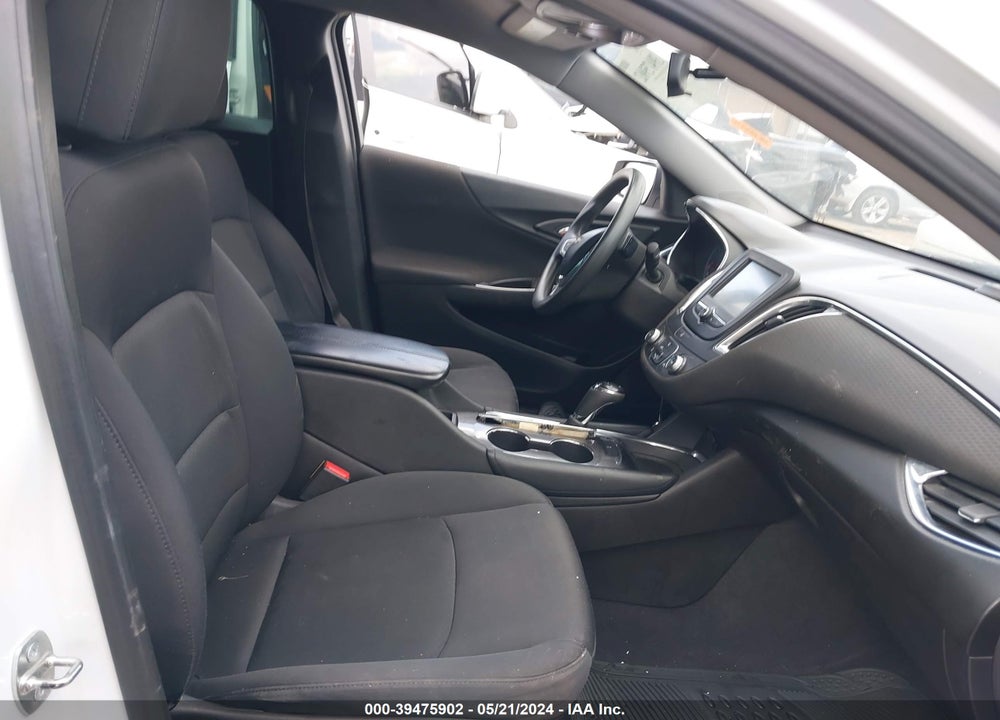 2016 CHEVROLET MALIBU VIN: 1G1ZE5ST1GF252790