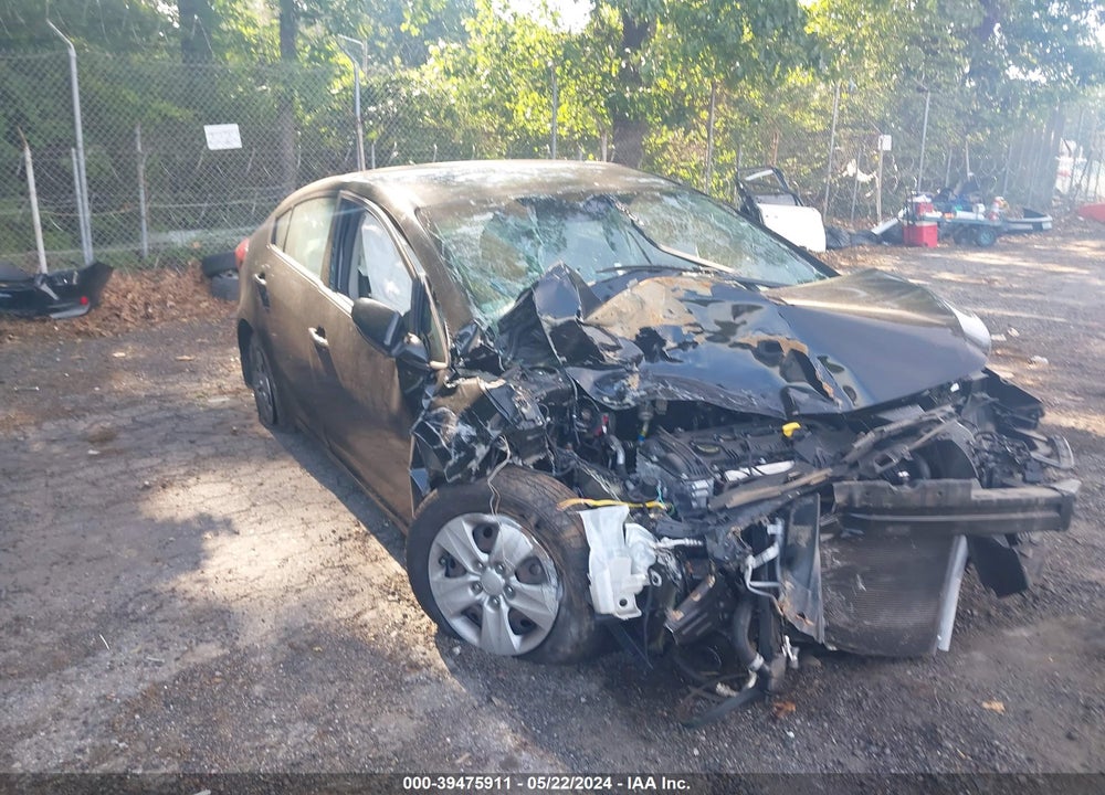 2015 KIA FORTE LX VIN: KNAFK4A66F5408834