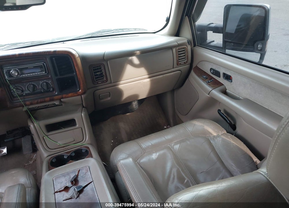 2002 GMC SIERRA 2500HD SLE VIN: 1GTHK23182F107374