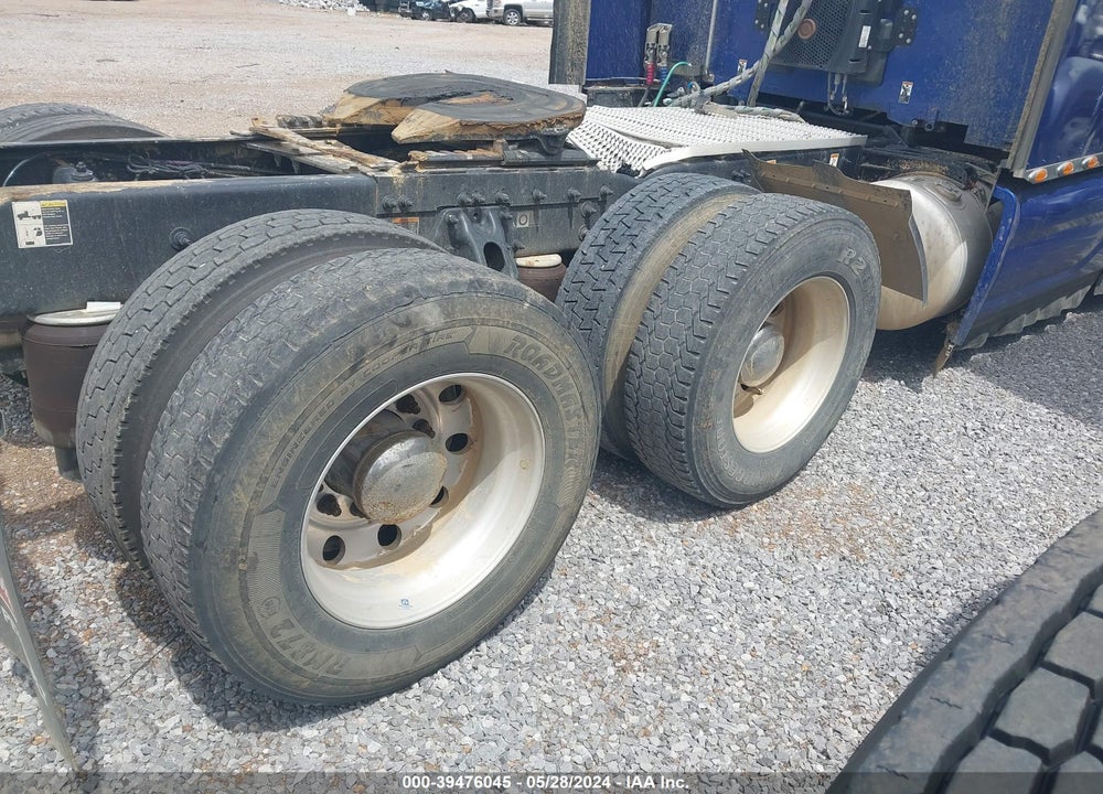 2020 PETERBILT 579 VIN: 1XPBDP9X8LD653578
