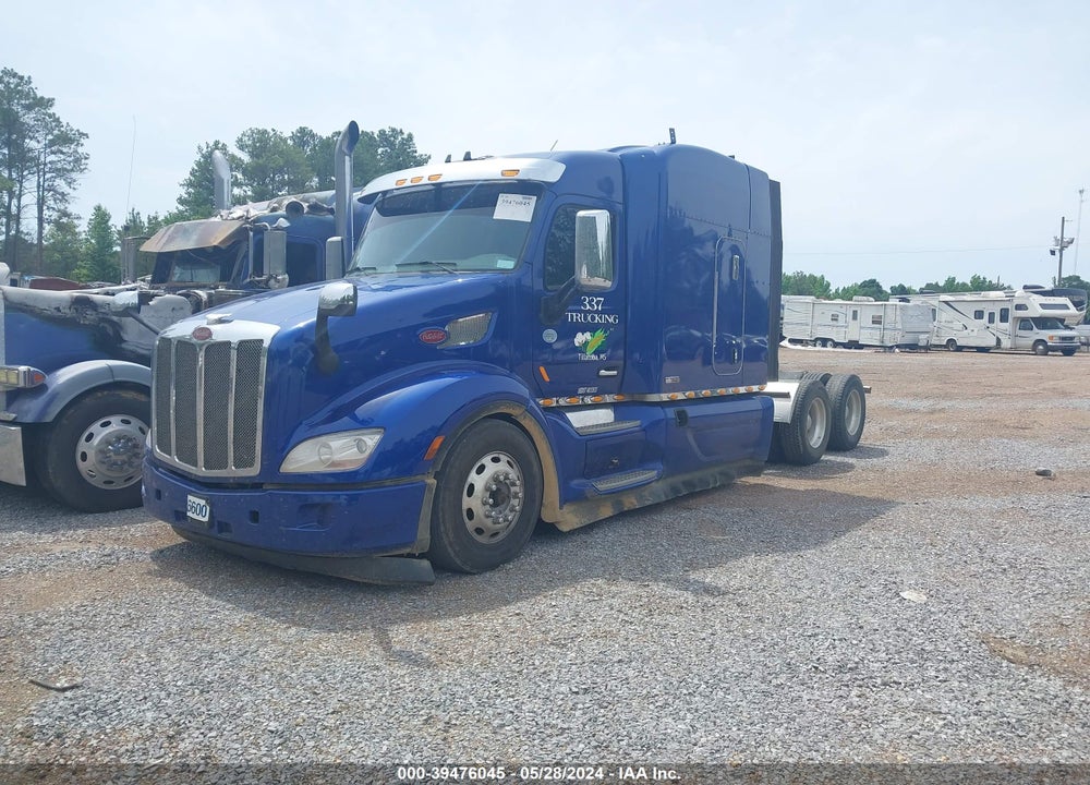 2020 PETERBILT 579 VIN: 1XPBDP9X8LD653578