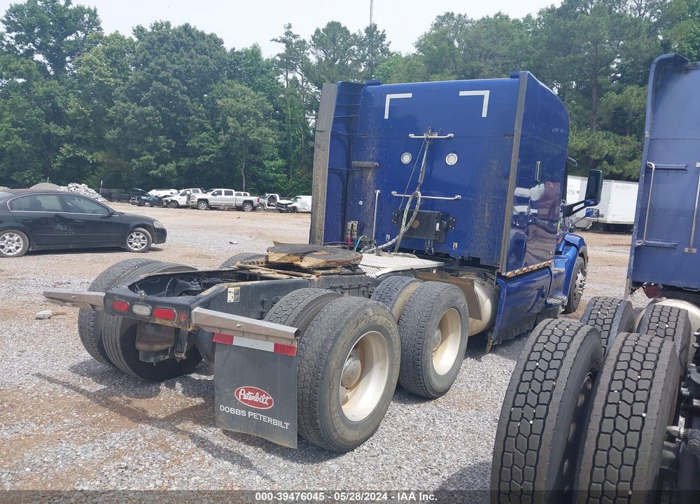 2020 PETERBILT 579 VIN: 1XPBDP9X8LD653578