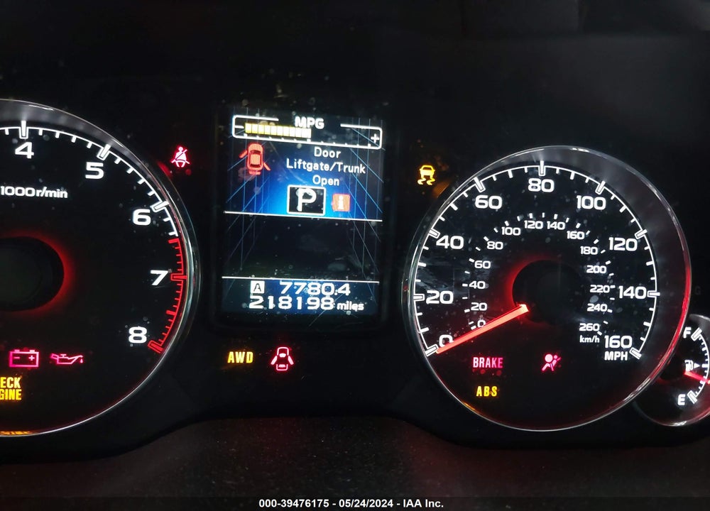 2013 SUBARU OUTBACK 3.6R LIMITED VIN: 4S4BRDKC4D2216520