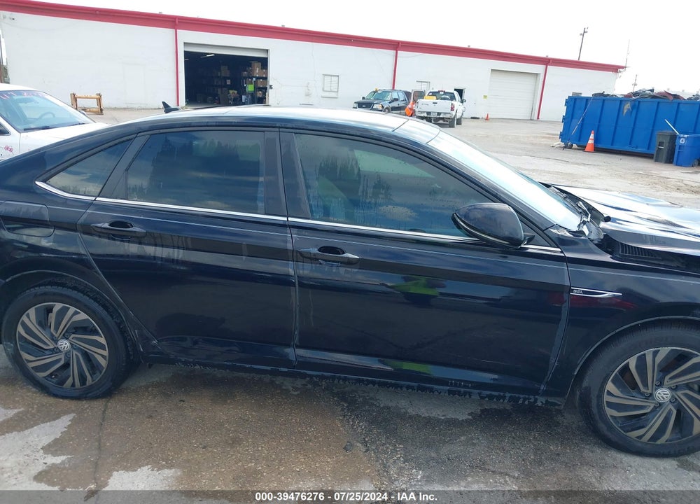 2019 VOLKSWAGEN JETTA 1.4T SEL PREMIUM VIN: 3VWG57BU4KM076858