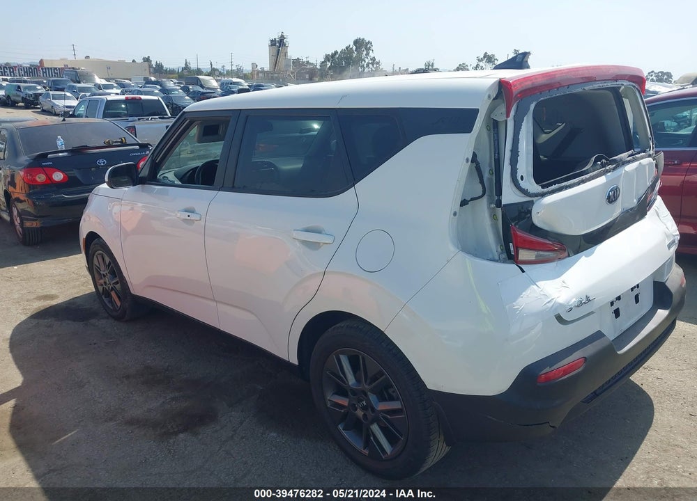 2021 KIA SOUL EX VIN: KNDJ33AU9M7740240