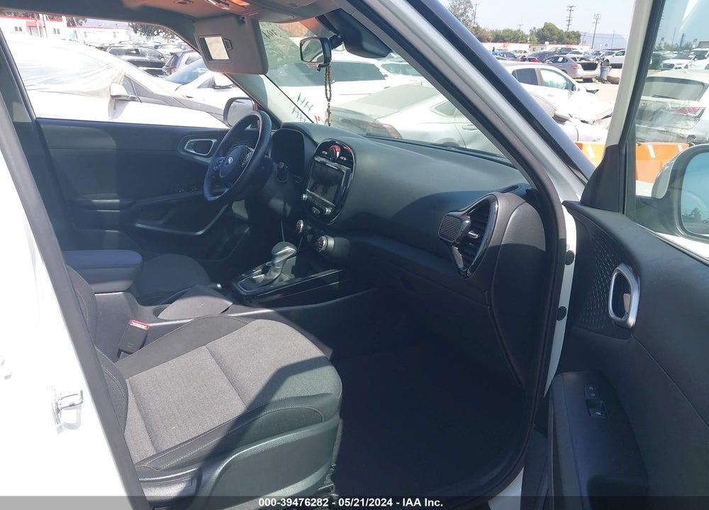 2021 KIA SOUL EX VIN: KNDJ33AU9M7740240