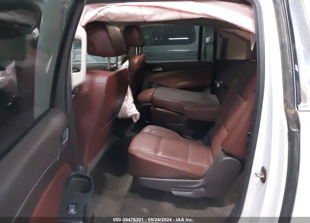 2018 CHEVROLET SUBURBAN PREMIER VIN: 1GNSKJKC3JR212556