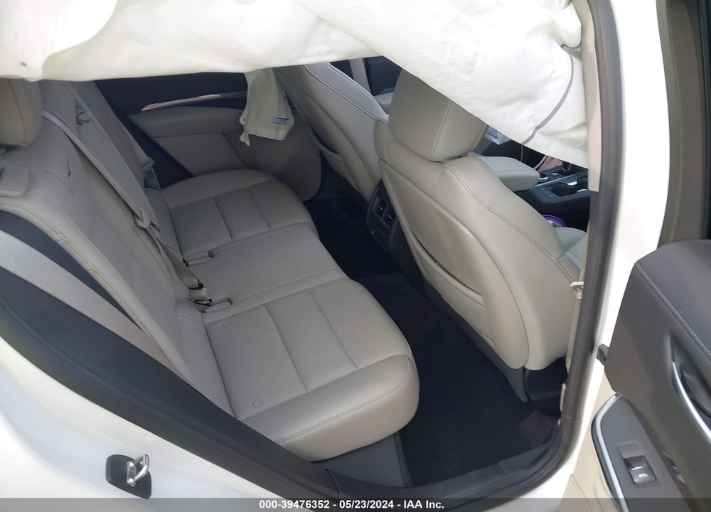 2022 CADILLAC XT4 FWD LUXURY VIN: 1GYAZAR46NF128716