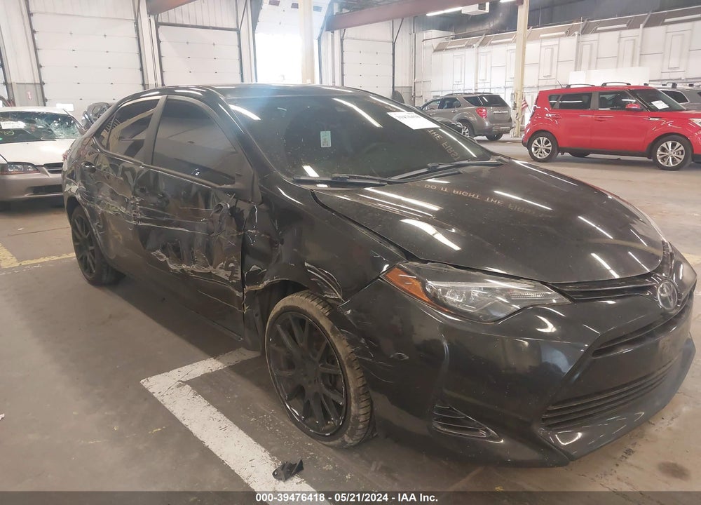 2018 TOYOTA COROLLA LE VIN: 5YFBURHE6JP826487