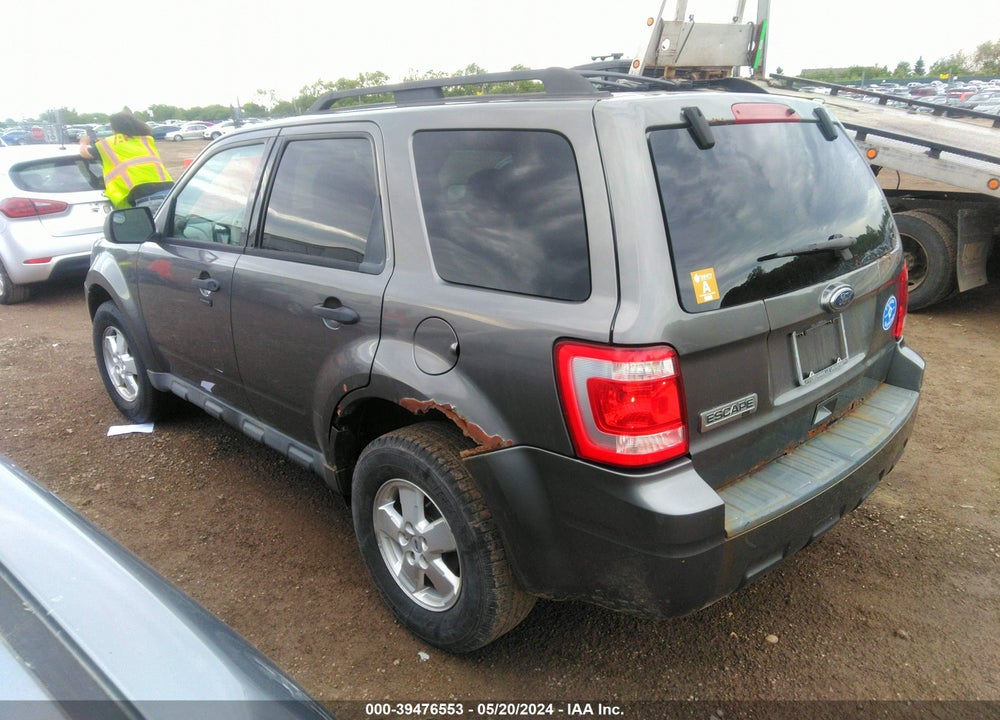2010 FORD ESCAPE XLT VIN: 1FMCU0D77AKB31677