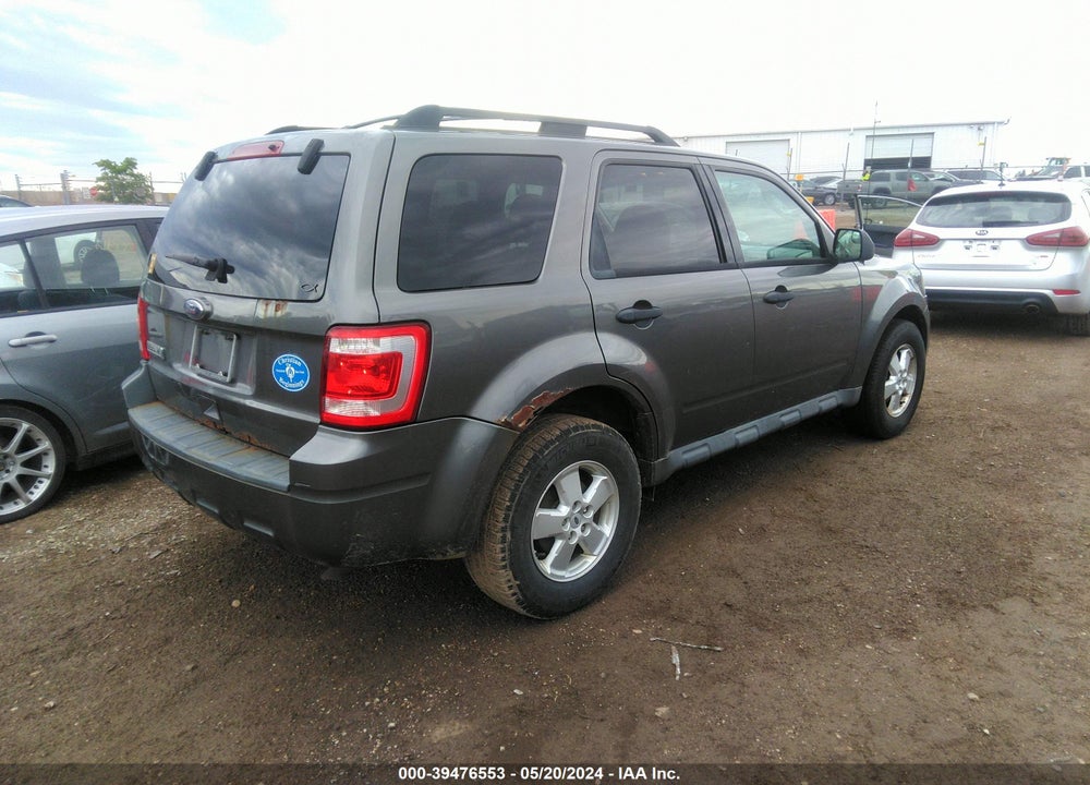 2010 FORD ESCAPE XLT VIN: 1FMCU0D77AKB31677
