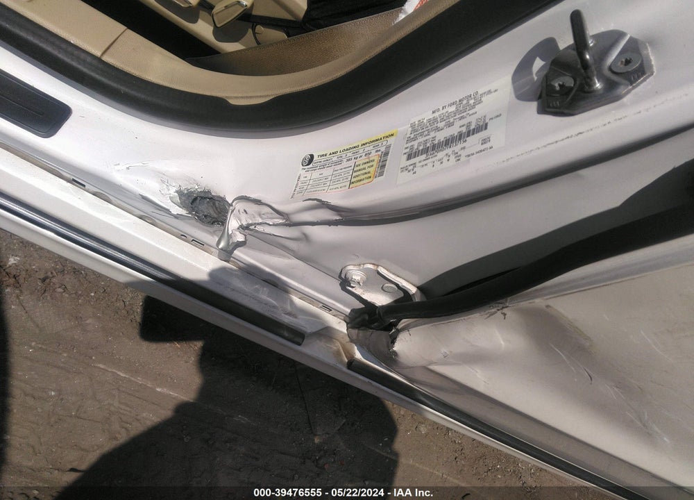 2015 FORD FUSION SE VIN: 3FA6P0HD7FR137156