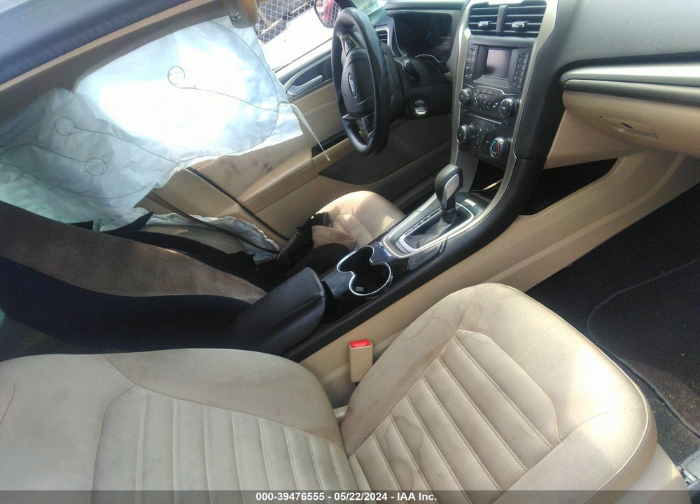 2015 FORD FUSION SE VIN: 3FA6P0HD7FR137156