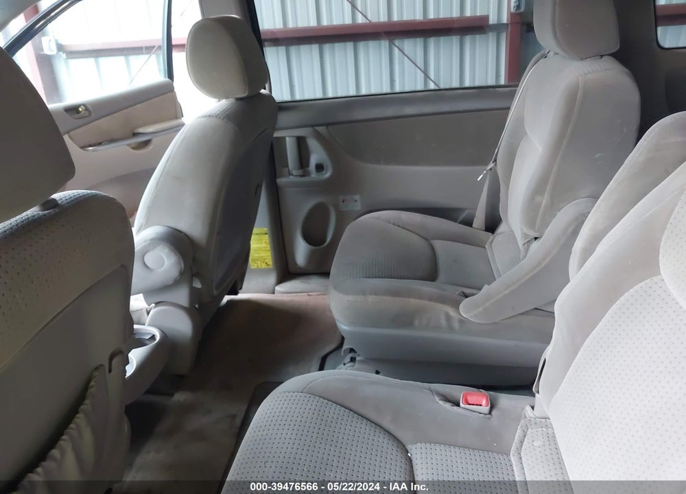 2006 TOYOTA SIENNA VIN: 5TDZA23C46S503395