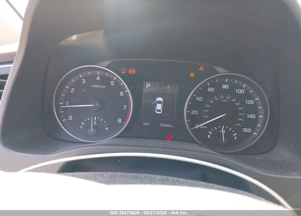 2018 HYUNDAI ELANTRA VIN: 5NPD84LF4JH357834