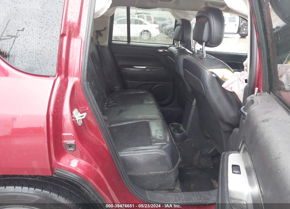 2014 JEEP COMPASS LATITUDE VIN: 1C4NJDEB0ED500941