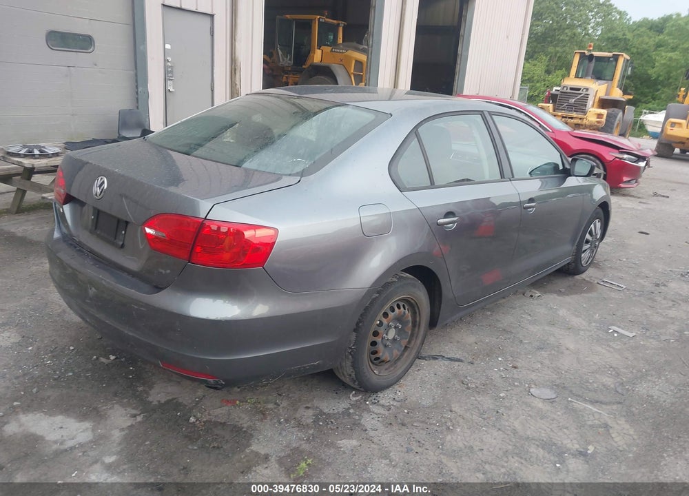 2014 VOLKSWAGEN JETTA 2.0L S VIN: 3VW2K7AJ2EM238050