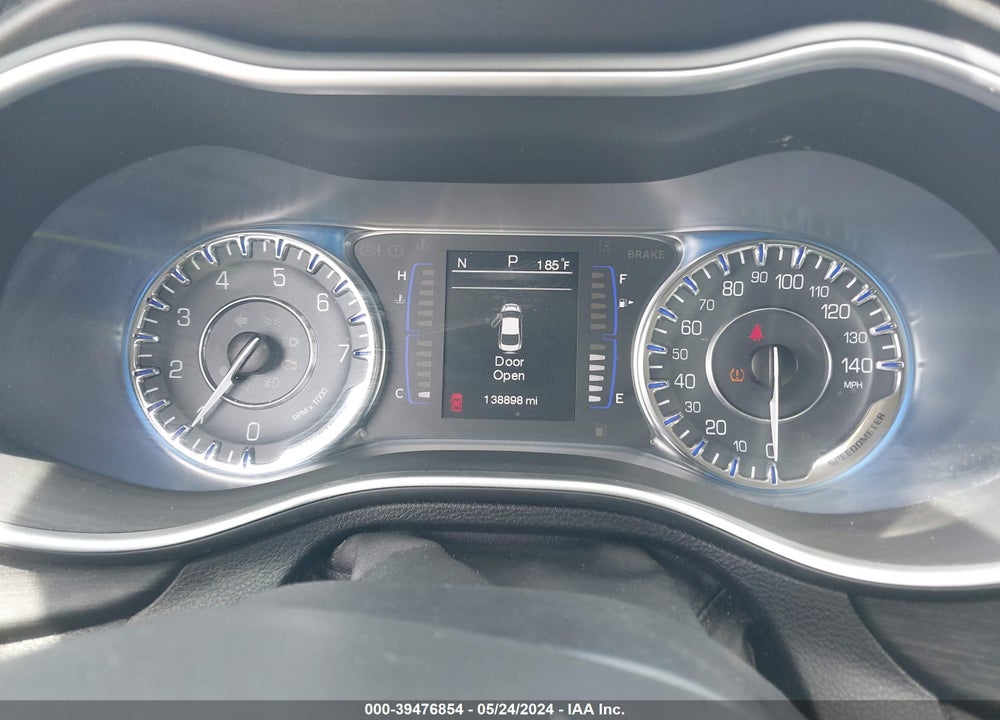 2015 CHRYSLER 200 LIMITED VIN: 1C3CCCAB3FN564053