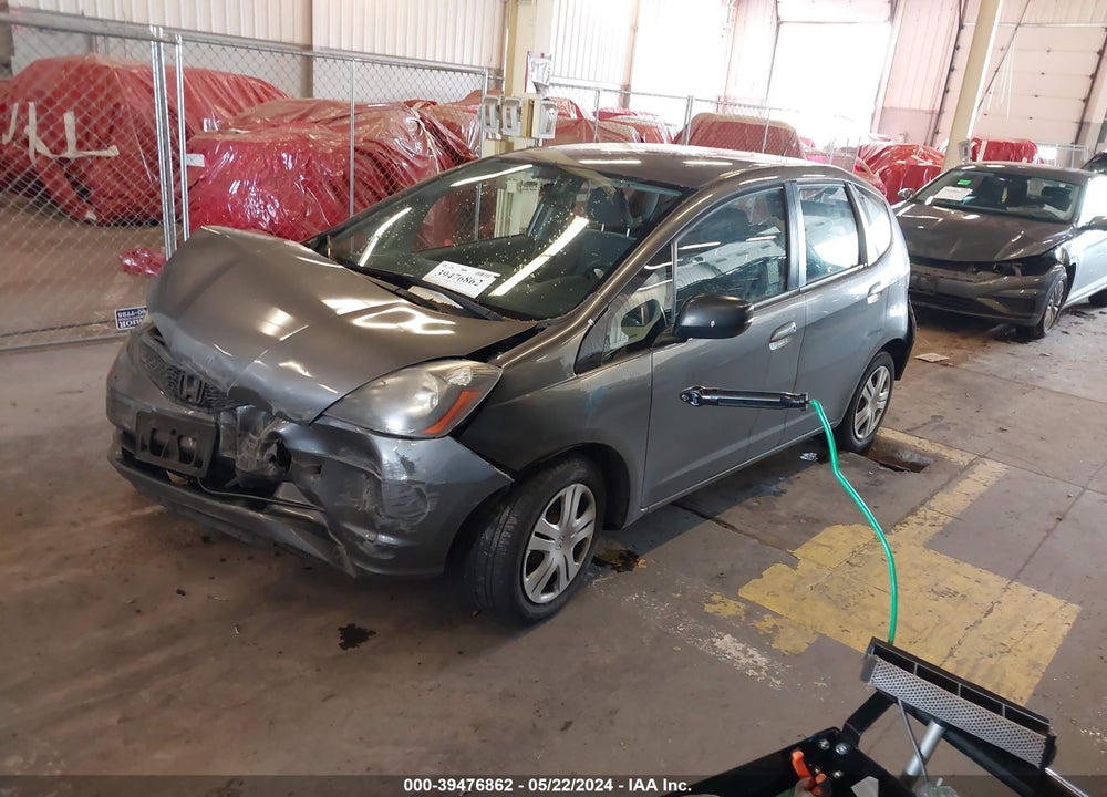 2011 HONDA FIT VIN: JHMGE8H31BC027267