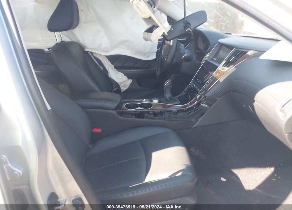 2018 INFINITI Q50 3.0T LUXE VIN: JN1EV7AP7JM355806