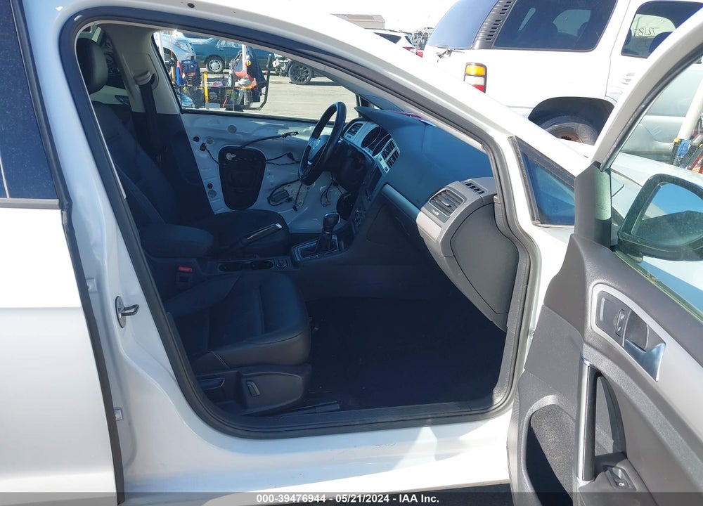 2017 VOLKSWAGEN GOLF TSI S 4-DOOR/TSI SE 4-DOOR/TSI SEL 4-DOOR/TSI WOLFSBURG EDITION 4-DOOR VIN: 3VW217AU8HM033205