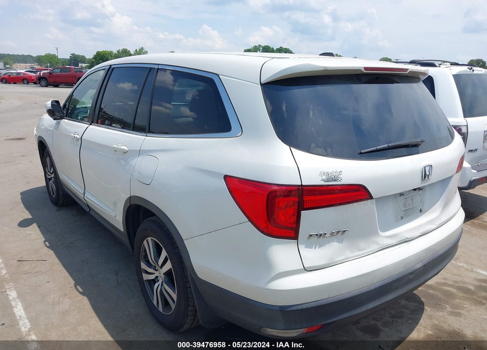 2017 HONDA PILOT EX VIN: 5FNYF5H3XHB025823