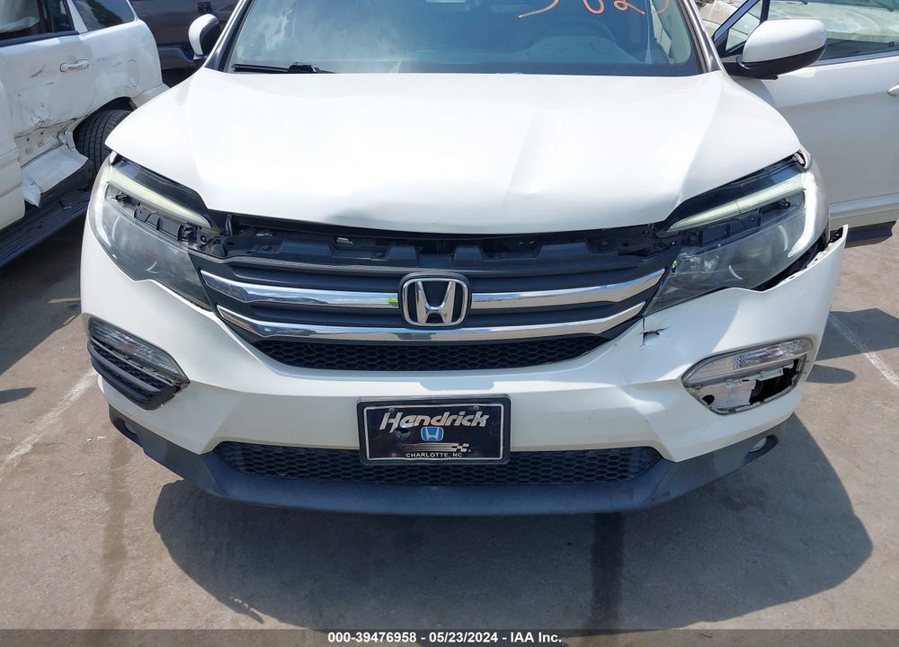 2017 HONDA PILOT EX VIN: 5FNYF5H3XHB025823