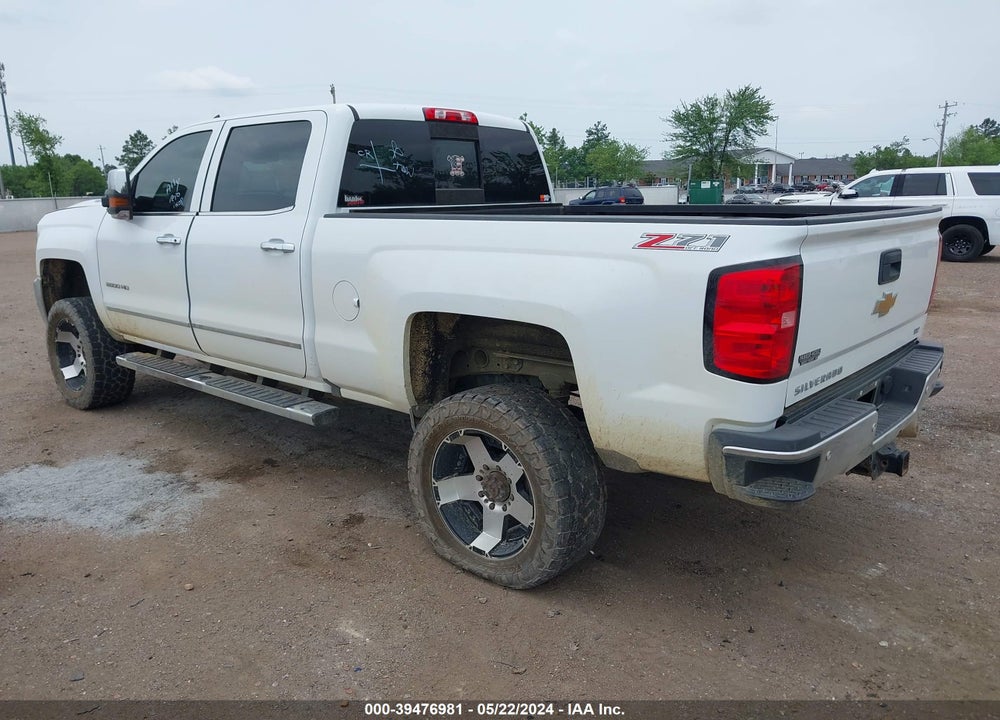 2017 CHEVROLET SILVERADO 2500HD LTZ VIN: 1GC1KWEY3HF133229