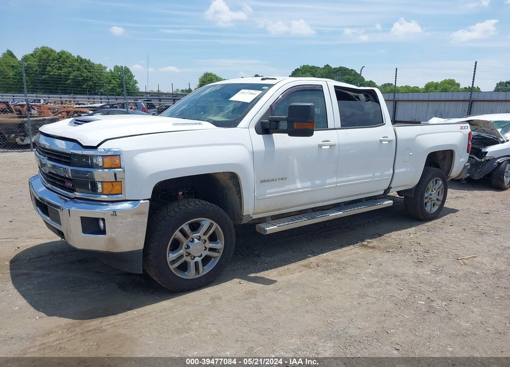 2017 CHEVROLET SILVERADO 2500HD LT VIN: 1GC1KVEYXHF228767