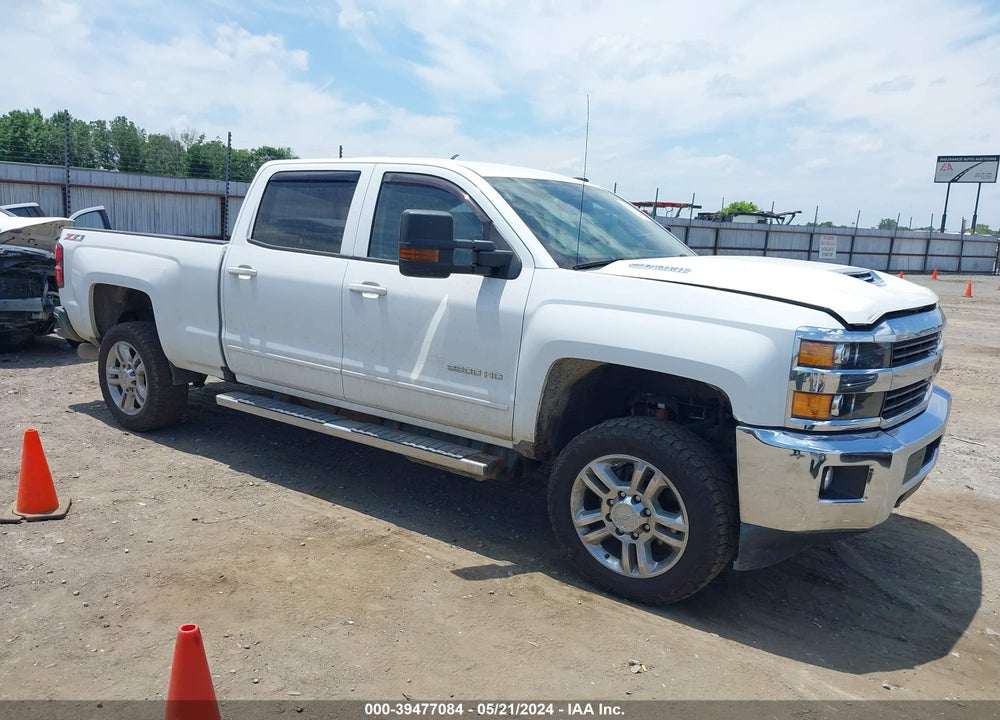 2017 CHEVROLET SILVERADO 2500HD LT VIN: 1GC1KVEYXHF228767