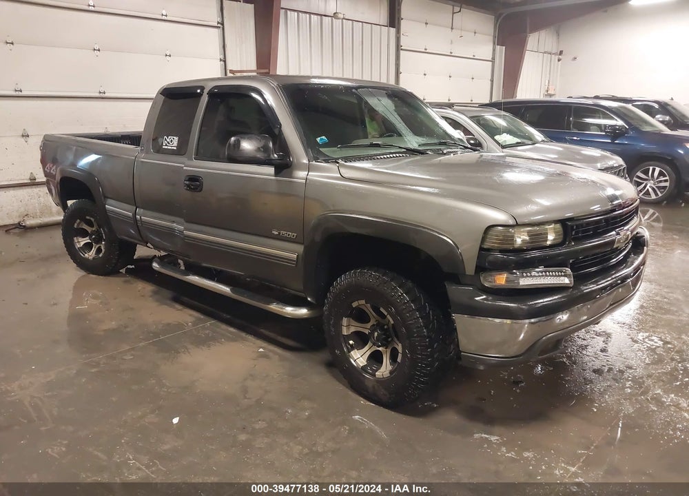 1999 CHEVROLET SILVERADO 1500 LS VIN: 2GCEK19T6X1272991